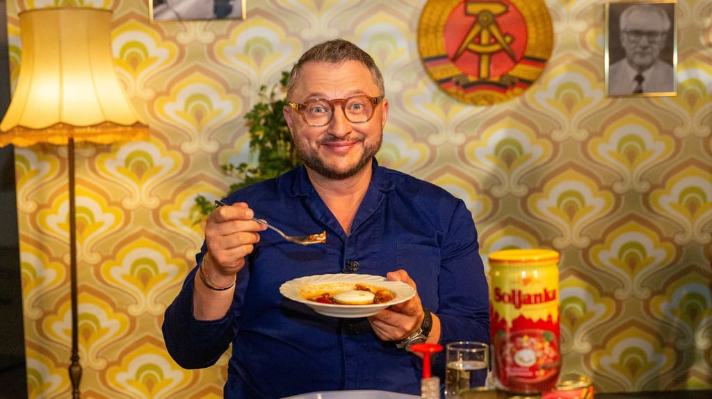 TV-Koch Sebastian Lege ist der "Besseresser" des ZDF. Bereits mehrfach übte Lege harte Kritik an DDR-Produkten und Gerichten aus dem Osten.