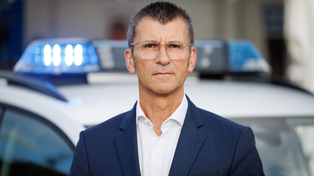 Der Osnabrücker Polizeipräsident Friedo de Vries will im Katastrophenmanagement enger mit den Niederlanden und NRW zusammenarbeiten - ein Projekt stellt die Energieversorgung im Krisenfall in den Mittelpunkt. (Archivbild)
