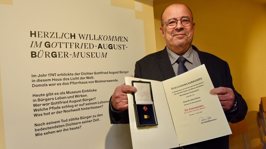 Erwin Moras aus Molmerswende erhielt die Ehrennadel des Landes Sachsen-Anhalt.