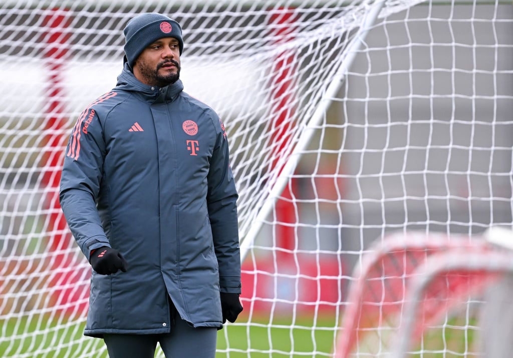 Bayern-Trainer Vincent Kompany hofft auf einen Sieg.