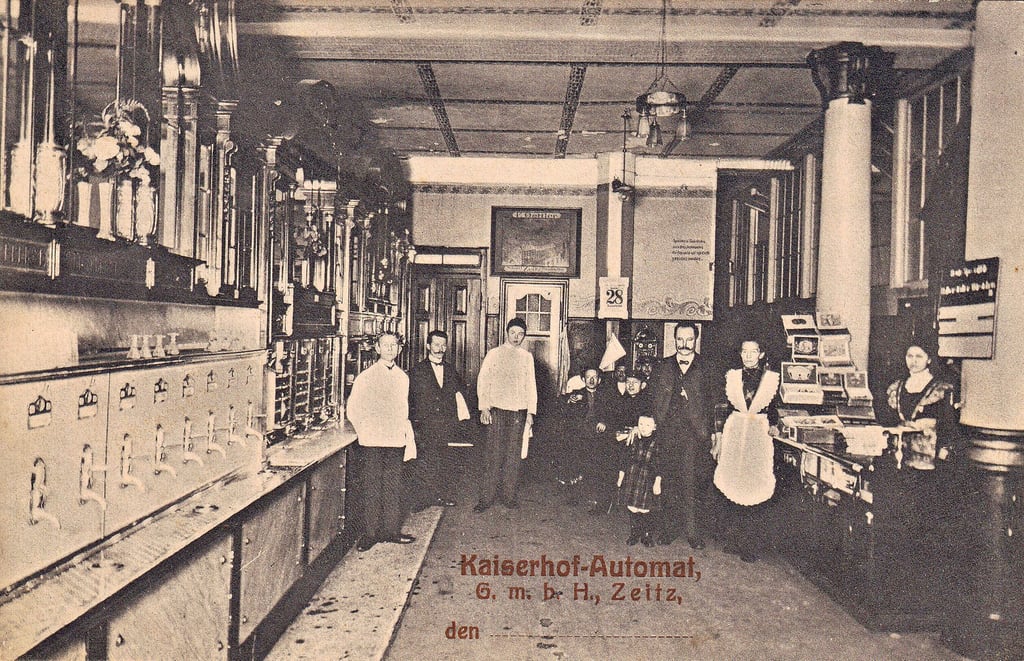 Die in Chemnitz ansässige „Kaiserhof-Automat GmbH“ betrieb auch in Zeitz ein Geschäft. Nur wo genau sich dieses befand war zuerst unklar. 