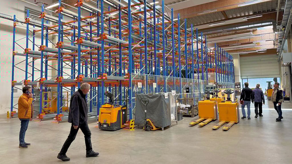 Noch einmal herrscht Bewegung bei Meyer Burger. In Thalheim wird das Inventar des Solarzellenherstellers versteigert. 