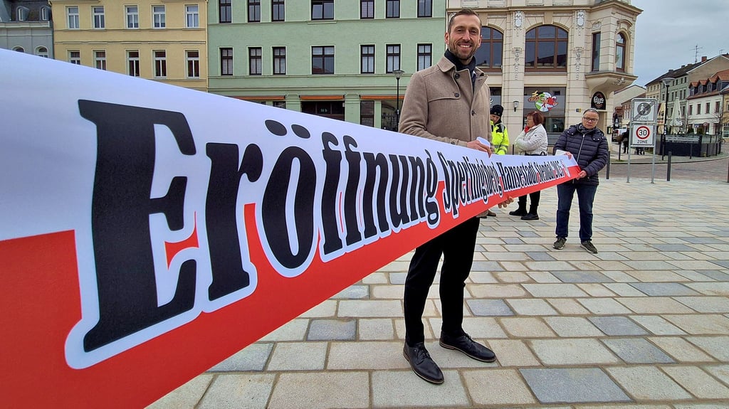 Oberbürgermeister Bastian Sieler hat den Sperlingsberg in Stendal am Freitag offiziell freigegeben.