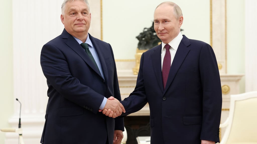 Der ungarische Ministerpräsident Viktor Orban wird in Moskau erwartet. (Archivbild)