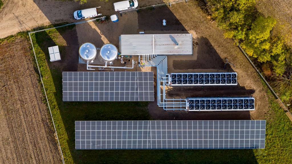 Eine ähnliche Anlage, wie sie für den Raum Könnern in Planung ist, steht bereits im bayerischen Mertingen.
