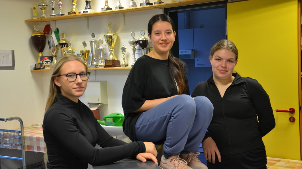 v.l.n.r.: Kim Sophie, Sameena und Alissa aus der Klasse 10b der Drömlingsschule in Oebisfelde.
