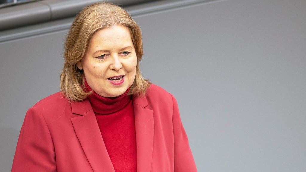 Arbeitsministerin Bärbel Bas rechnet mit einer Mehrheit für das Rentenpaket bei der Abstimmung im Bundestag.