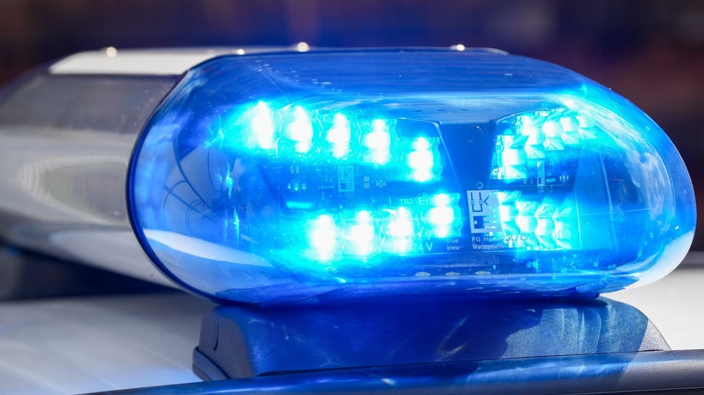 Auf der K1127 ist am Dienstagnachmittag ein 73-Jähriger bei einem Unfall tödlich verunglückt.