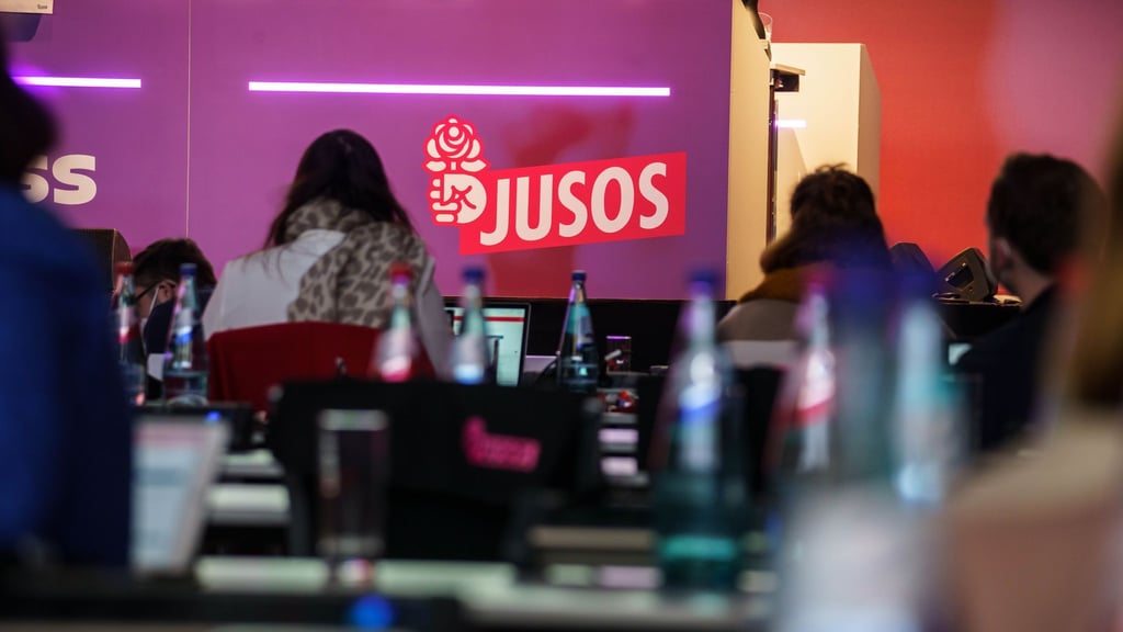 Die stellvertretende Brandenburger Juso-Vorsitzende Johanna Seidel kandidiert beim Bundeskongress der Jungsozialisten für einen der Vizechefposten. (Archivbild)