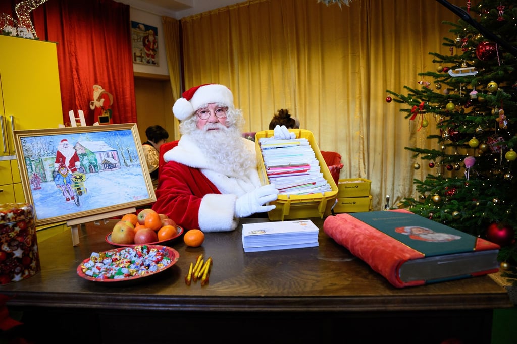 In Himmelpfort ist die zentrale Poststelle des Weihnachtsmannes in Brandenburg. (Archivbild)