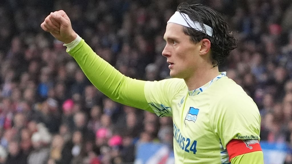 Sieg zum Geburtstag: Fabian Reese beschenkt sich mit dem nächsten Dreier.