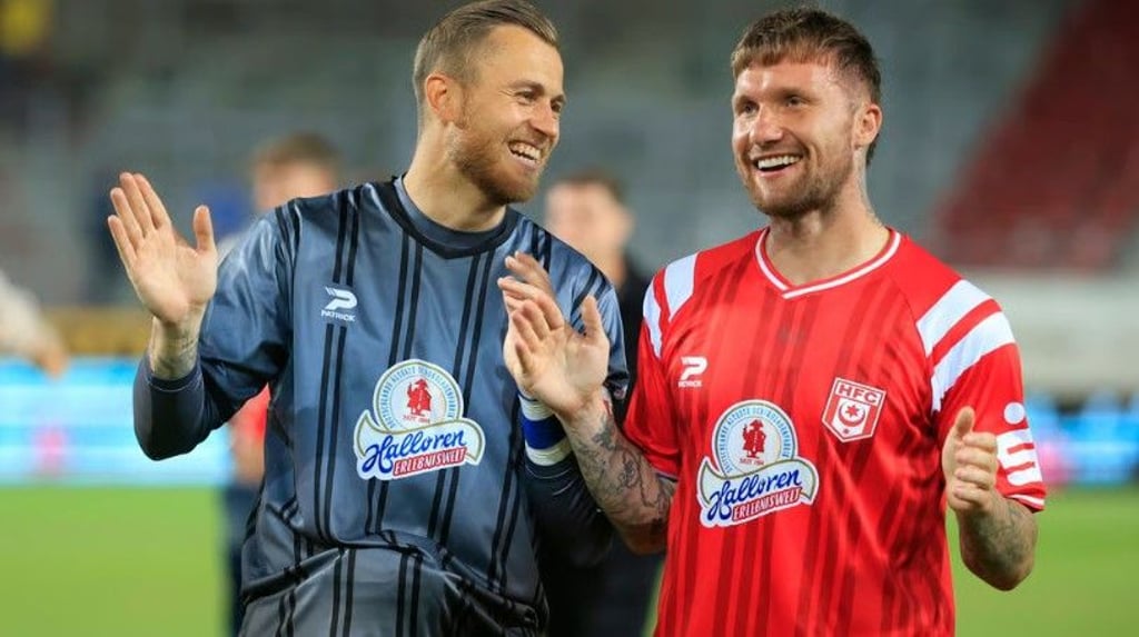 Jan Löhmannsröben (r.) war mit einem Tor und einer Vorlage Matchwinner. 