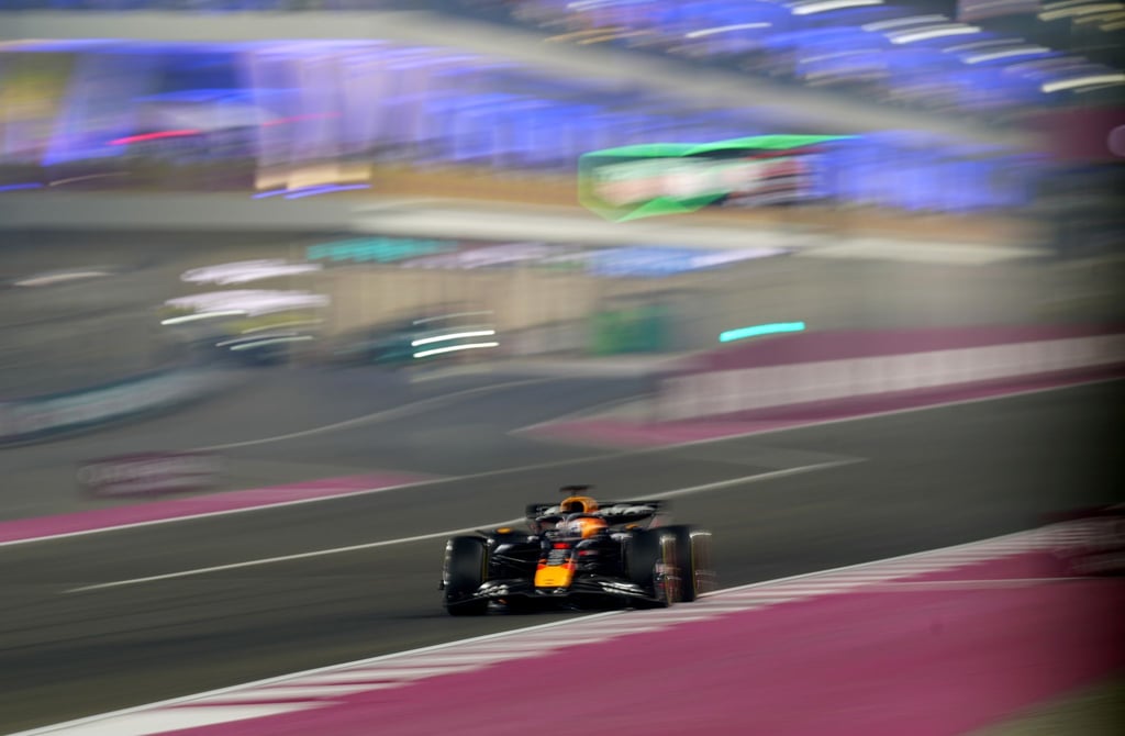 Der Titelverteidiger macht den WM-Kampf bis zum Ende spannend.