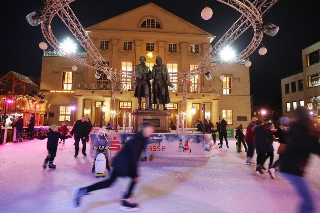 Der Vorfall ereignete sich nahe der Eisbahn am Theaterplatz in Weimar. (Archivbild)