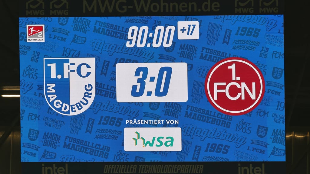 Drei Tore vom 1. FC Magdeburg, 17 Minuten Nachspielzeit wegen Pyro-Unterbrechung: Der FCM siegte vor heimischer Kulisse beim Topspiel gegen formstarkes 1. FC Nürnberg.