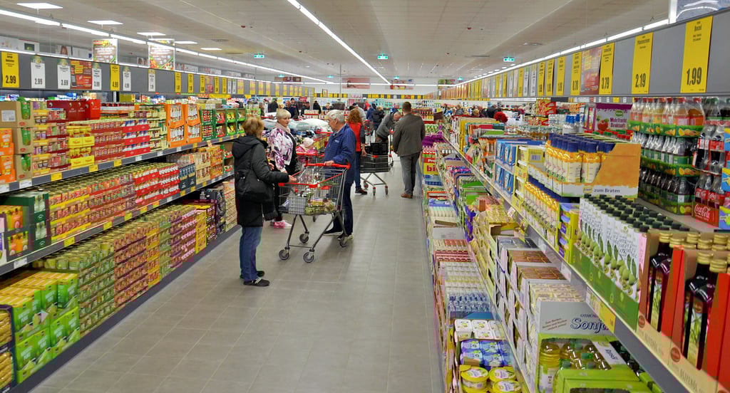 Viel mehr Platz  – für Ware wie für die Kunden und Mitarbeiter – bietet der neue Norma-Markt in Güsten.