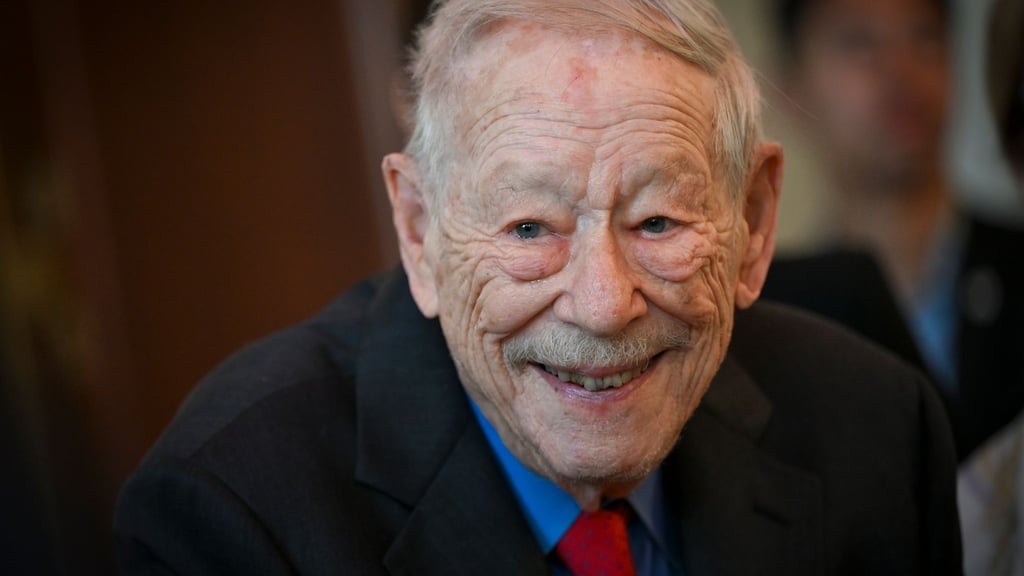 Michael Blumenthal wurde für seine Verdienste in Berlin geehrt.