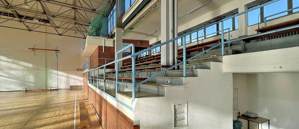 Die Sporthalle Birkholzer Chaussee in Tangerhütte stammt aus den 80er Jahren.