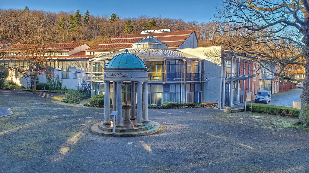 Seit 2013 geschlossen: das ehemalige Kurzentrum Bad Suderode. Die Suche nach einem neuen Investor läuft. 