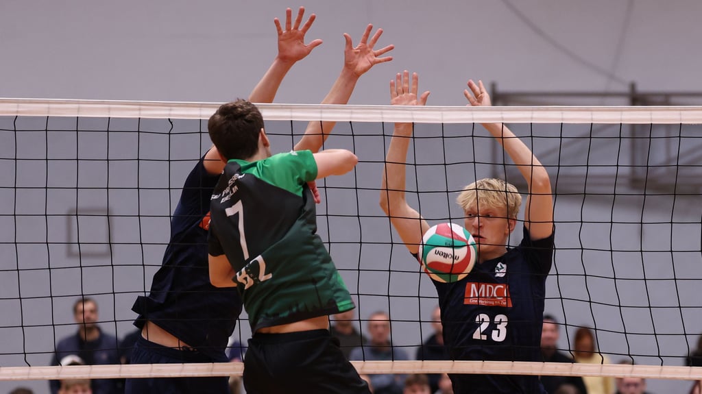 Mattis Jaeger (r./hier gegen Preußen Berlin) glänzte in Lübeck als bester Spieler seiner Mannschaft.