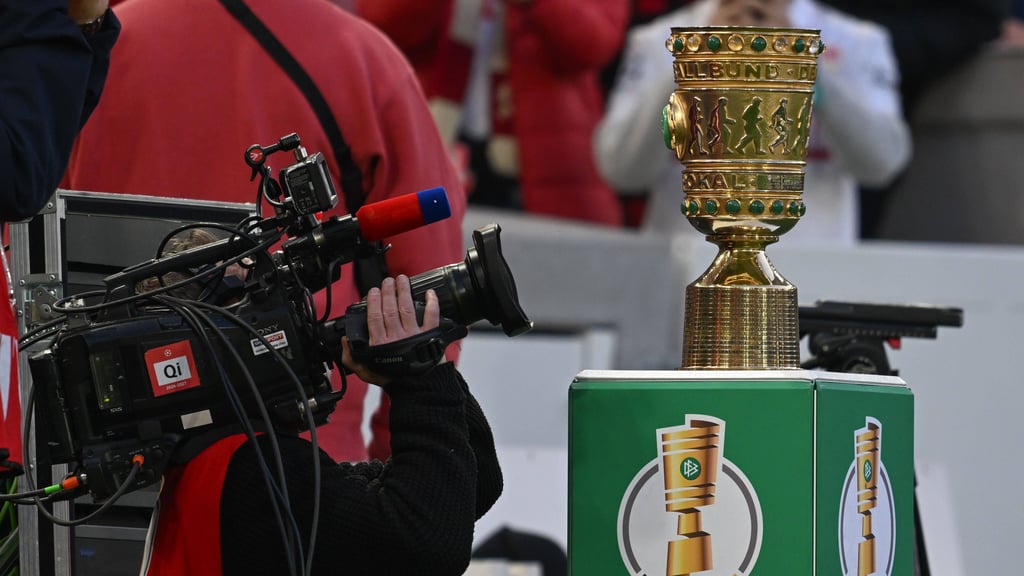 Pokal im Visier: RB Leipzig gegen den 1. FC Magdeburg live verfolgen.