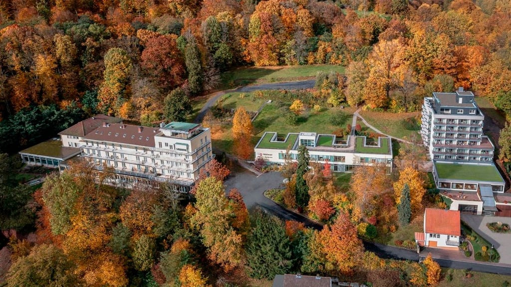 Seit Jahrzehnten bekannt als Naturheil- und Fastenklinik: Die Klinik Dr. v. Weckbecker in Bad Brückenau.