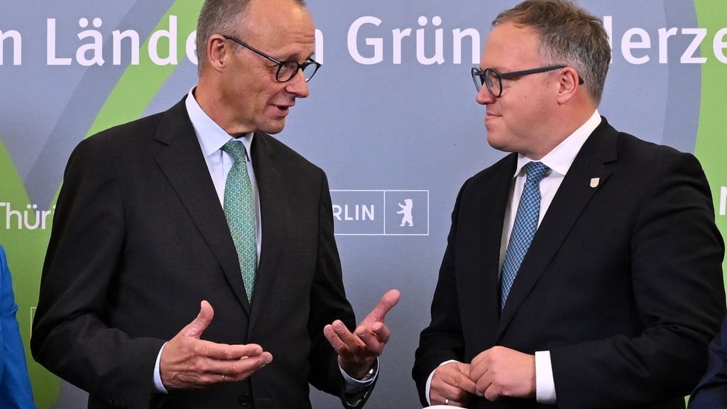 Bundeskanzler Friedrich Merz war bereits zwei mal seit Amtsübernahme in Thüringen zu offiziellen Besuchen. Nun kommt er für einen Antrittsbesuch erneut in den Freistaat. (Archivbild)