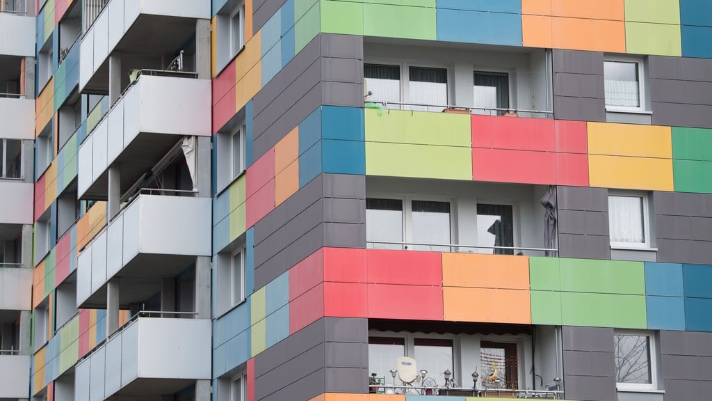 Sachsen will die Mietbreisbremse für Dresden und Leipzig bis Mitte 2027 verlängern. (Symbolbild)