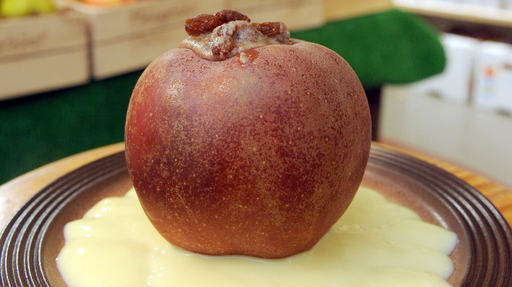 Die Hansestadt Seehausen (Altmark) lädt für Sonnabend, 6. Dezember 2025, zum traditionellen Bratapfelmarkt ein. 