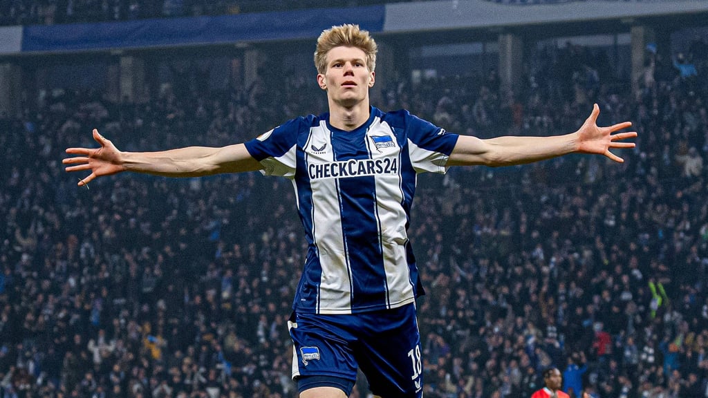 Luca Schuler traf doppelt für Hertha BSC Berlin gegen den 1. FC Kaiserslautern.