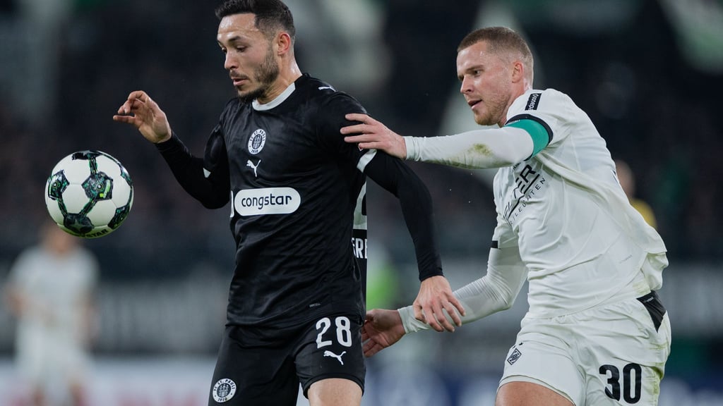 Immer auf der Hut: Gladbachs Kapitän Elvedi.