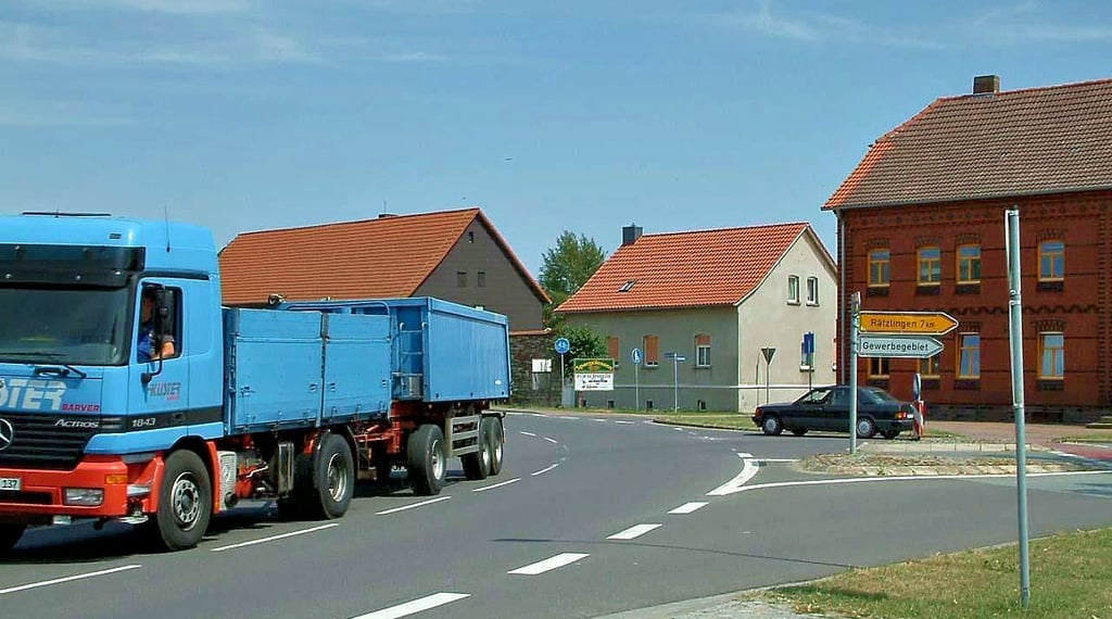 Die Ortsumgehung für Miesterhorst kann gebaut werden. Das Bundesverkehrsministerium hat die Baufreigabe erteilt. 