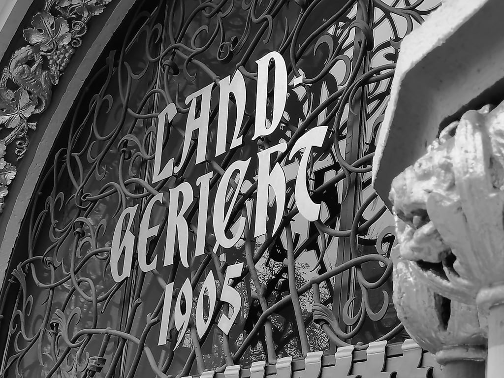 Symbolfoto Landgericht Halle.