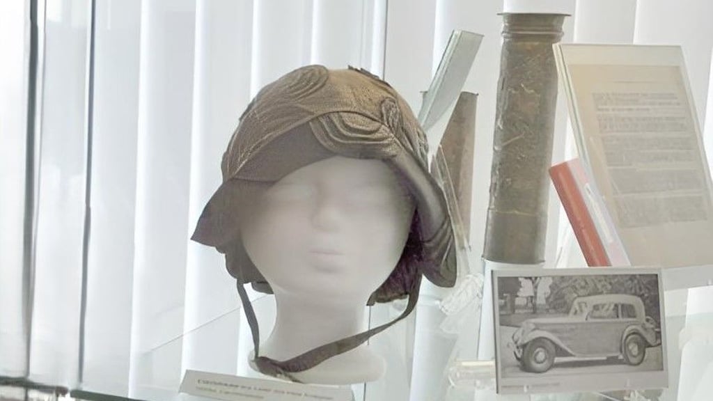 Stücke aus dem Nachlas des Genthiner Schriftstellers  Edlef Köppen in einer Ausstellung. 