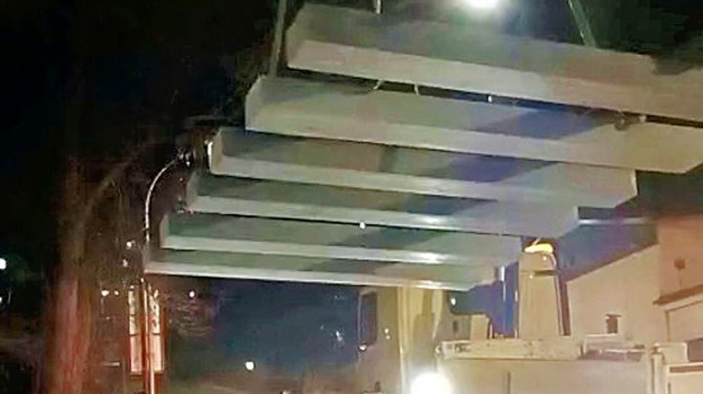 Hier kommen die Gleise. 