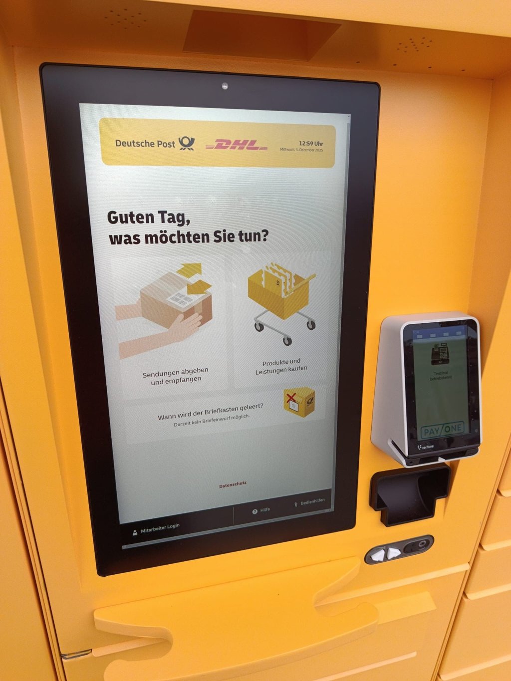 Über den integrierten Bildschirm können alle Vorgänge Schritt für Schritt bewältigt werden.