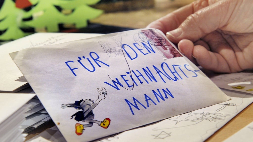 Vereine und Kindereinrichtungen in Aschersleben und den Ortsteilen können einen lang gehegten Weihnachtswunsch bei der AGW abgeben. Vielleicht wird dieser dann erfüllt.