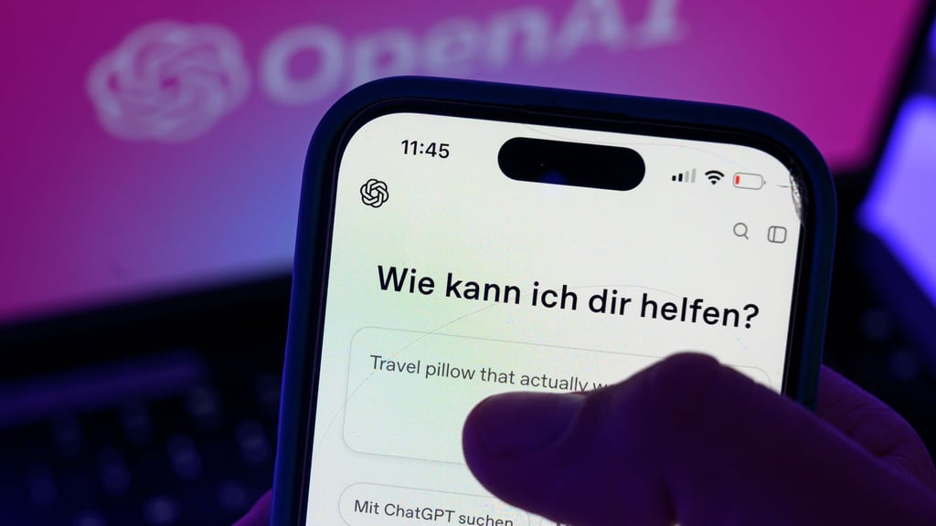 Viele lassen sich bei der Suche nach Geschenken von KI helfen. (Symbolbild)