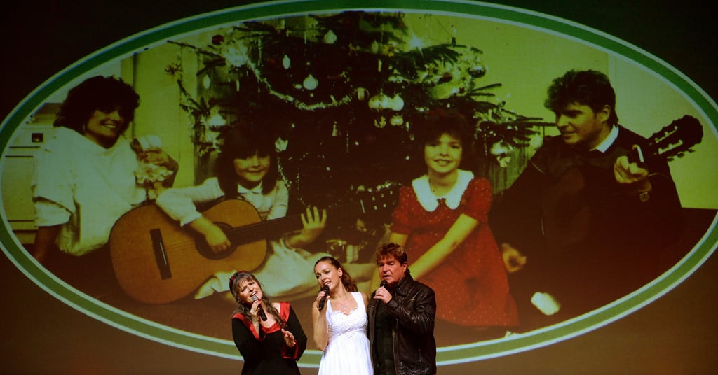 Frank Schöbel mit seinem Klassiker "Weihnachten in Familie" ertönt auch 2025 regelmäßig in den Wohnzimmern.