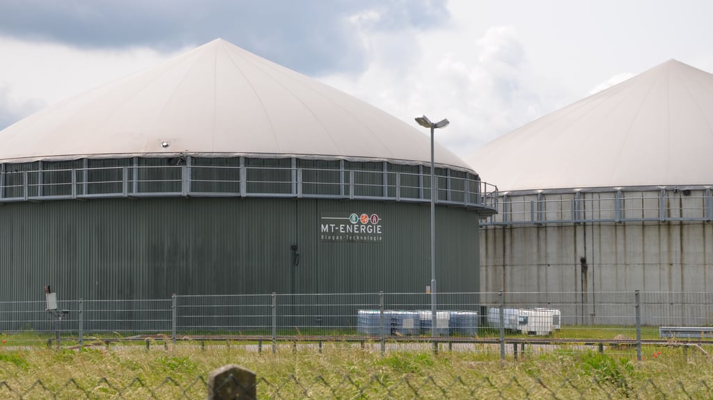Viele Kommunen setzen auf Biogasanlagen für nachhaltige und verlässliche Energiegewinnung. Auch Oebisfelde