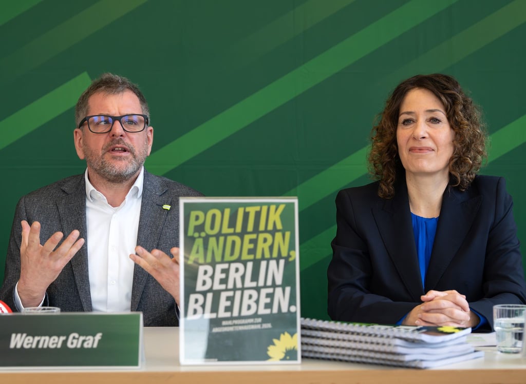 Werner Graf und Bettina Jarasch ziehen als Spitzenduo für die Grünen in den Wahlkampf.