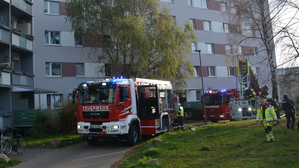 Im Waldring in Haldensleben hat es am Dienstag, 2. Dezember, erneut gebrannt. Inzwischen hat die Polizei einen Tatverdächtigen festgenommen.