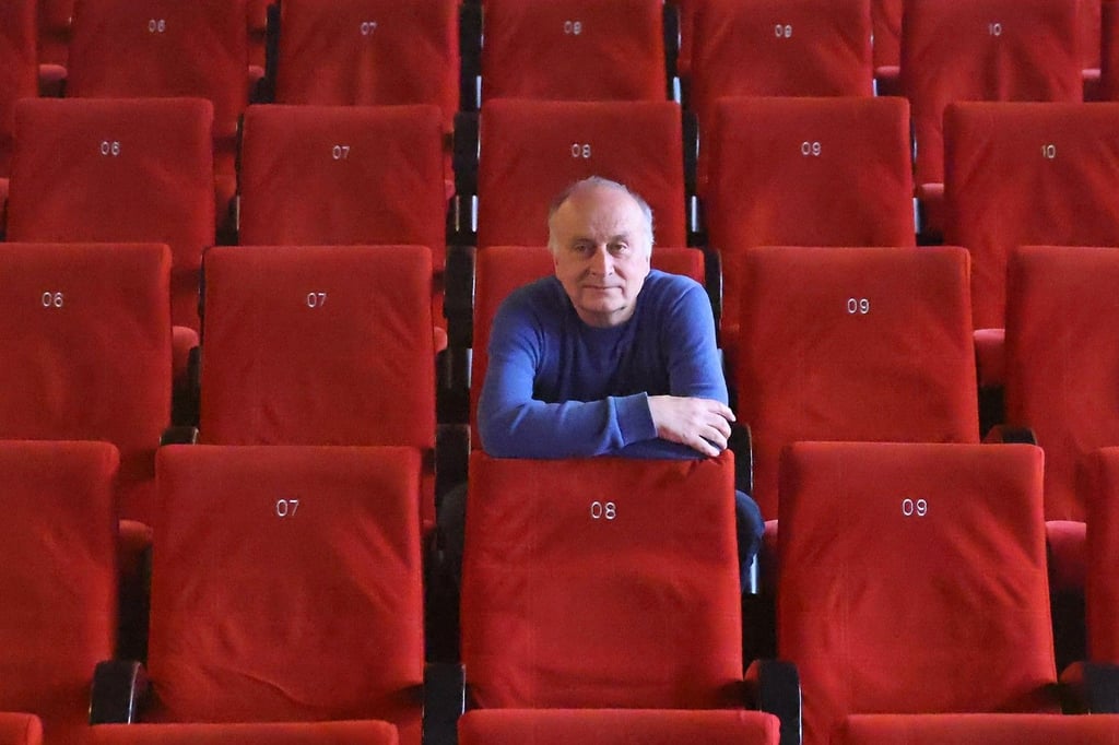 Wolfgang Burkart ist der Chef des Luchs-Kinos in Halle. Auch mit 65 gehört sein Herz dem Programmkino.