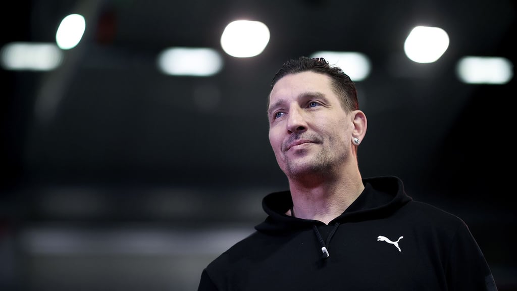 Stefan Kretzschmar würde Star-Handballer Dika Mem gerne in der Bundesliga sehen.