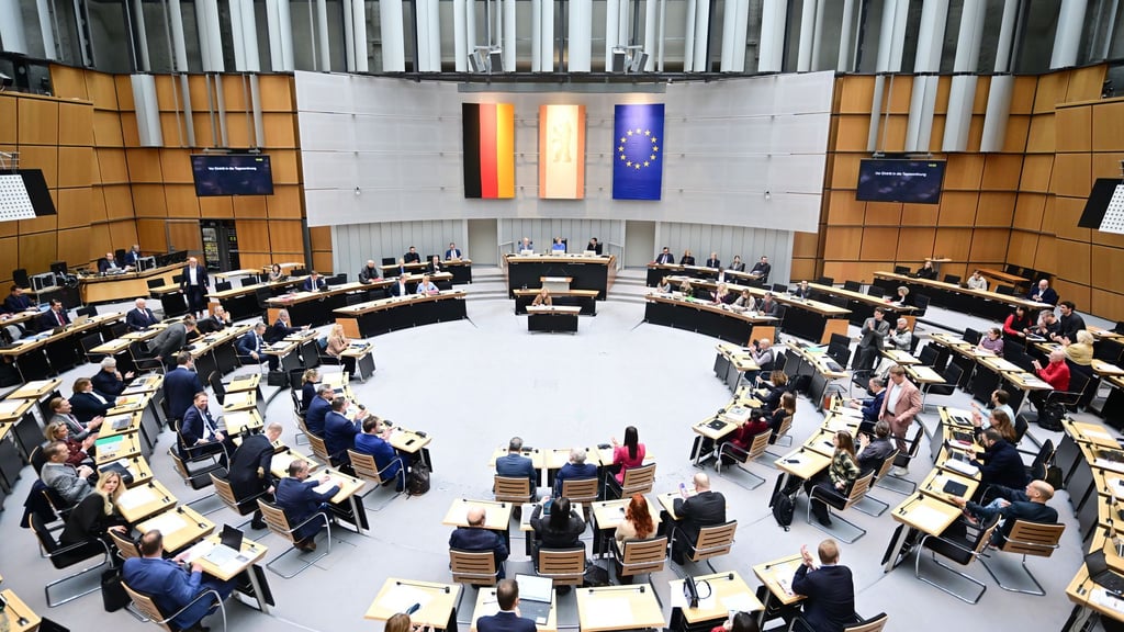 Das Abgeordnetenhaus ist gegen ein Gesetz, das Werbung in Berlin erheblich einschränken würde.
