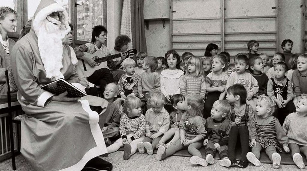 Für viele Ostdeutsche gehört ein bestimmtes Weihnachtsgefühl bis heute dazu. Da dürfen "Weihnachten in Familie" und Lametta nicht fehlen.