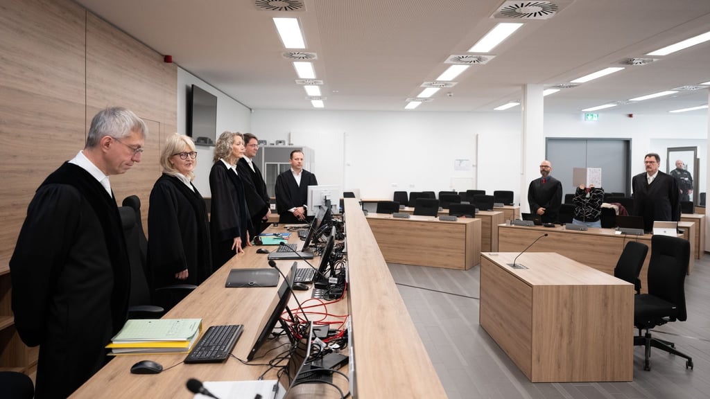 Emotionale Szenen im Prozess gegen mutmaßliche NSU-Unterstützerin.