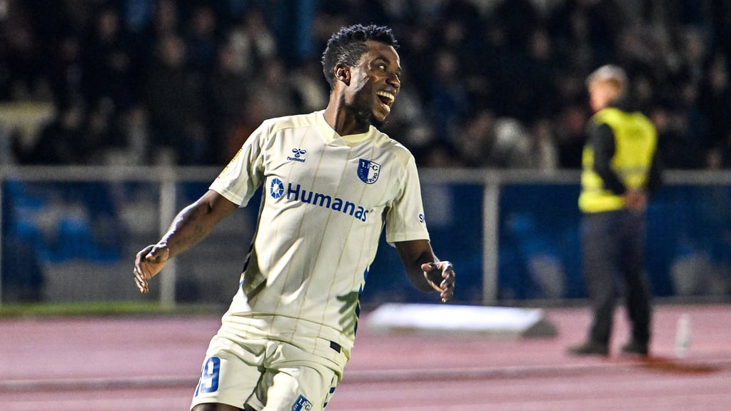 Lubambo Musonda ist Kapitän der Nationalmannschaft von Sambia. und reist zum Afrika Cup. Damit wird er dem 1. FC Magdeburg im Abstiegskampf der 2. Bundesliga fehlen.