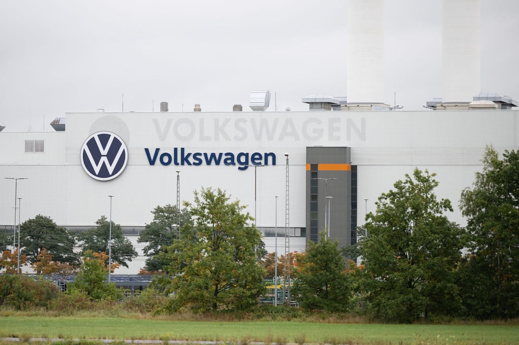 Ministerpräsident Kretschmer ist zuversichtlich für die Zukunft von VW in Sachsen. (Archivbild)