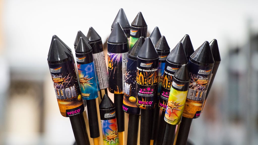 Kommt es in Sachsen-Anhalt zu einem Böllerverbot an Sylvester? Die Innenministerkonferenz ist mit einem Apell gegen Feuerwerk gestartet.